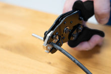Load image into Gallery viewer, WEICON Crimping Tool MC4 2.5, 4.0 and 6.0 mm²