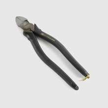 Load image into Gallery viewer, Fujiya Offset Heavy Duty Nippers – Thin Blade, Black/Gold – 175mm &amp; 200mm
