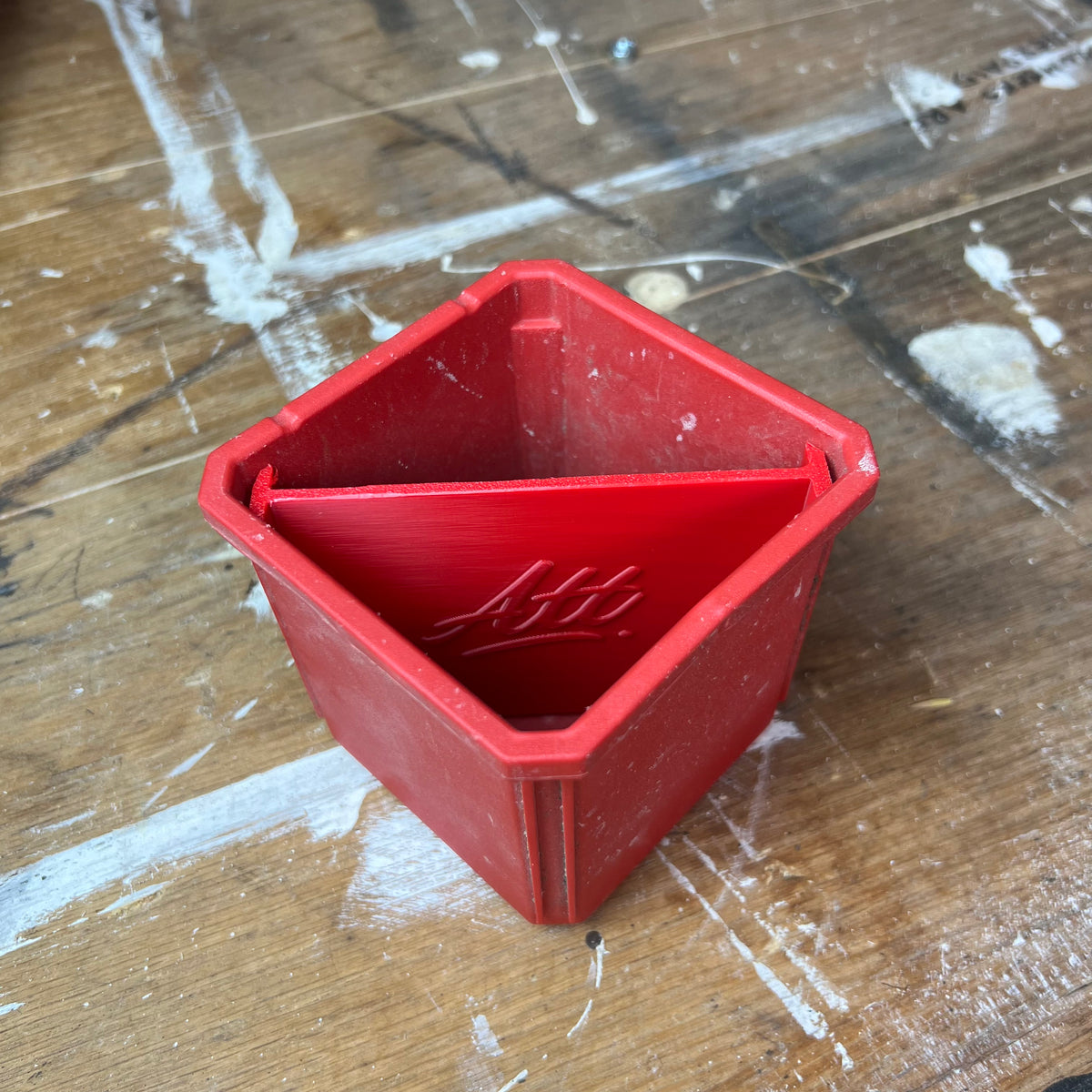 Packout divider- for deep container- divides into 2 – Addicted to tools