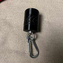 Load image into Gallery viewer, Magnet holder with carabiner
